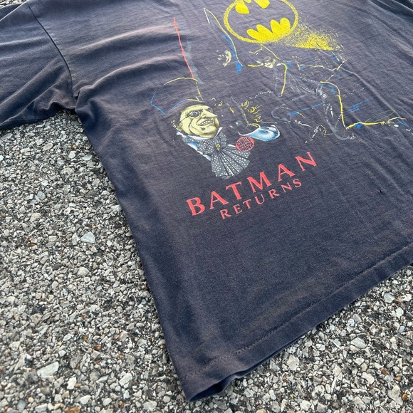 Original Vintage 1991 Batman Returns T-shirt - Picture 6 of 10